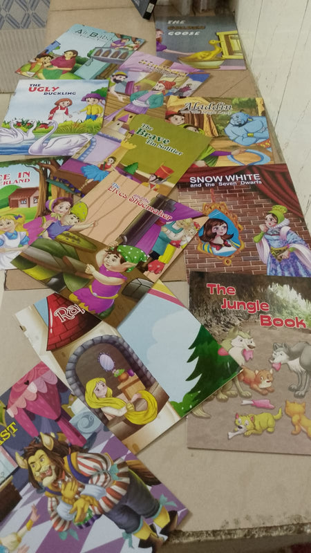 12 Bilingual (Urdu/English) Stories Books set